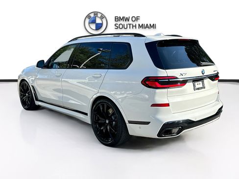 Certified 2023 BMW X7 xDrive40i w/ M Sport Package image 5