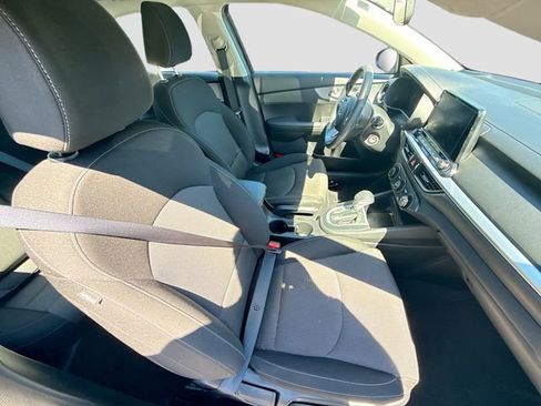 Used 2023 Kia Forte LXS FWD image 32