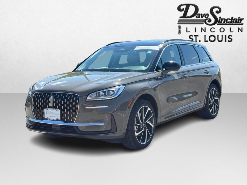 Certified 2025 Lincoln Corsair Grand Touring AWD/4WD image 7