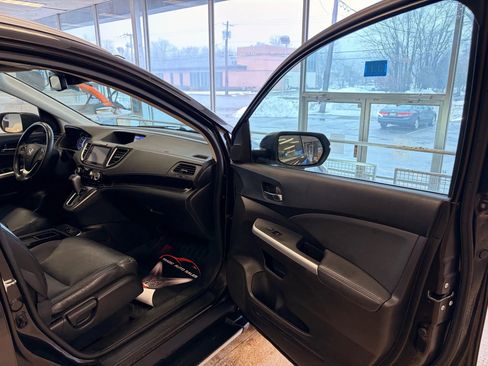 Used 2016 Honda CR-V Touring image 17
