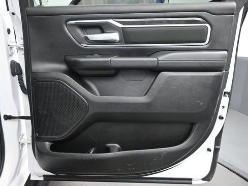 Used 2023 RAM 1500 Big Horn AWD/4WD image 16