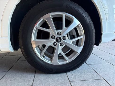 Used 2024 Audi Q3 2.0T Premium AWD/4WD image 13