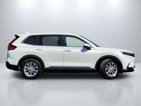 Used 2023 Honda CR-V EX-L image 3