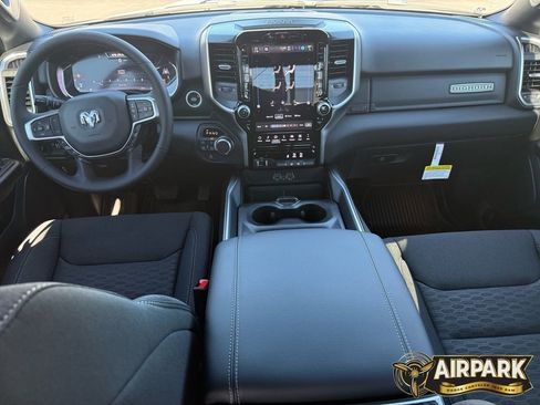 New 2026 RAM 1500 4x4 Crew Cab image 26