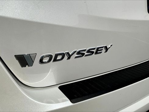 Certified 2026 Honda Odyssey EX-L image 24