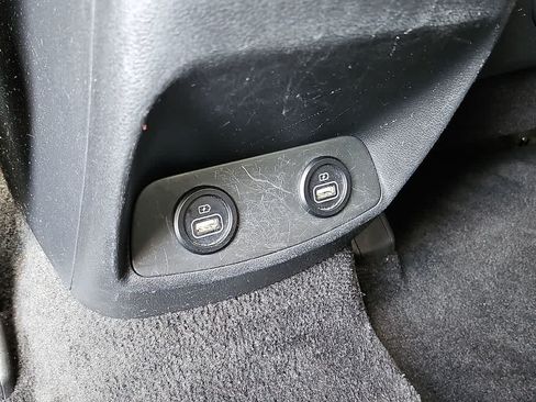 Used 2022 Hyundai Santa Fe SEL w/ Convenience Package FWD image 25