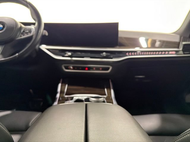 Certified 2024 BMW X5 xDrive40i w/ M Sport Package AWD/4WD image 35