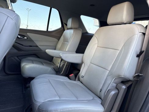 Certified 2020 Chevrolet Traverse Premier w/ LPO, Floor Liner Package image 24