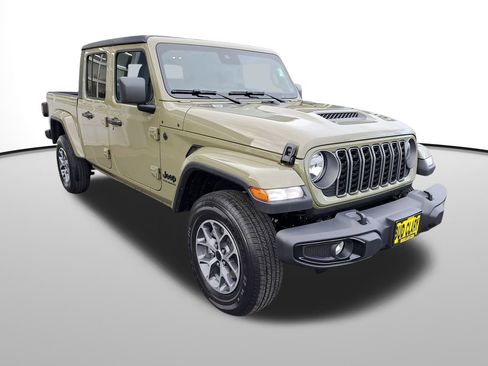 New 2025 Jeep Gladiator Sport image 3