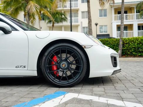 Used 2018 Porsche 911 Targa 4 GTS AWD/4WD image 34