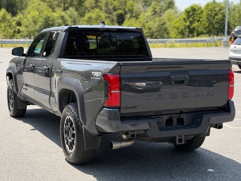 Used 2024 Toyota Tacoma TRD Off-Road w/ TRD Off Road Upgrade Package AWD/4WD image 3
