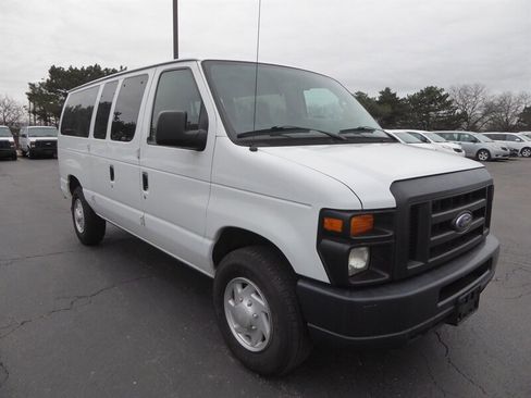 Used 2012 Ford E-350 and Econoline 350 XL w/ Interior Upgrade Pkg image 1