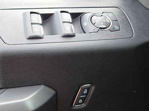 Used 2019 Ford F150 XLT w/ Equipment Group 302A Luxury AWD/4WD image 20