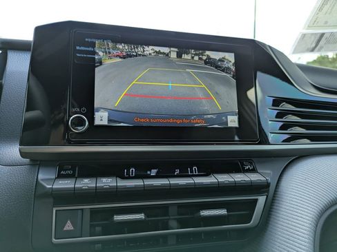 New 2026 Toyota Camry SE FWD image 19