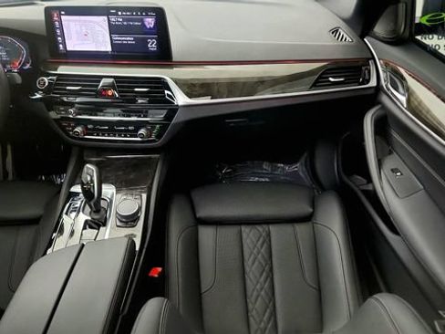 Used 2023 BMW 530i w/ M Sport Package RWD image 52