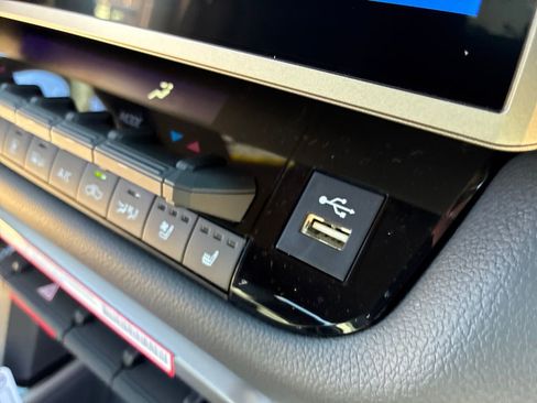 New 2026 Toyota Tundra Limited image 45