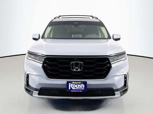 Certified 2023 Honda Pilot Elite image 2