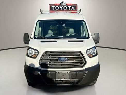 Used 2019 Ford Transit 250 130 Medium Roof RWD image 2