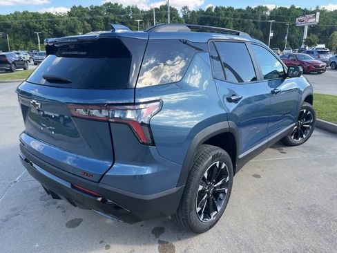 New 2026 Chevrolet Equinox RS w/ Convenience Package III FWD image 9