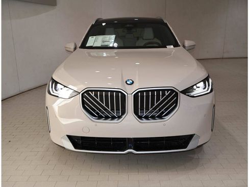 Used 2026 BMW X3 xDrive30i w/ Convenience Package AWD/4WD image 9