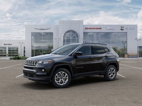 New 2025 Jeep Compass Latitude w/ Convenience Group image 2