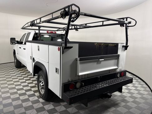 Used 2019 Chevrolet Silverado 2500 W/T w/ WT Convenience Package RWD image 7