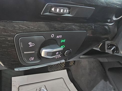 Used 2019 Audi Q7 3.0T Premium w/ Convenience Package image 23