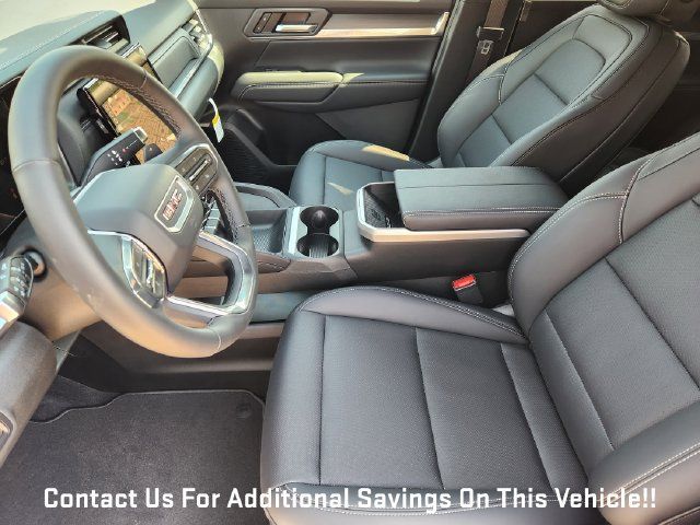 New 2027 GMC Terrain Elevation w/ Elevation Premium Package FWD image 9