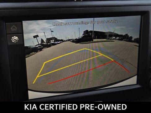 Certified 2025 Kia Soul LX w/ LX Technology Package FWD image 20