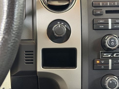 Used 2012 Ford F150 XLT w/ XLT Chrome Pkg image 33