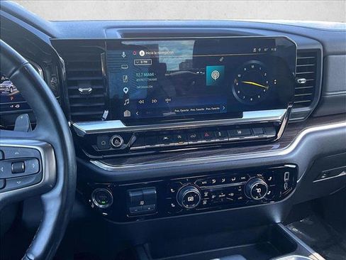 Used 2025 Chevrolet Silverado 1500 LT RWD image 8
