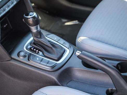 Used 2019 Hyundai Kona Ultimate image 21