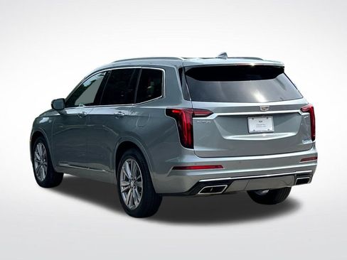 Certified 2023 Cadillac XT6 Premium Luxury FWD image 18