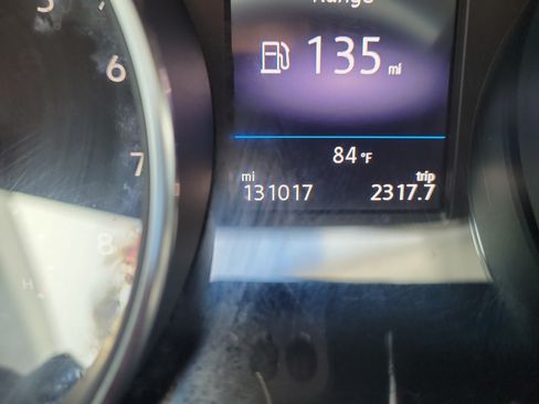 Used 2018 Volkswagen Tiguan S w/ 3rd Row Seat Package AWD/4WD image 26