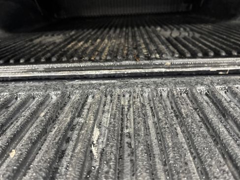 Used 2021 Ford F150 XLT w/ XTR Package image 44