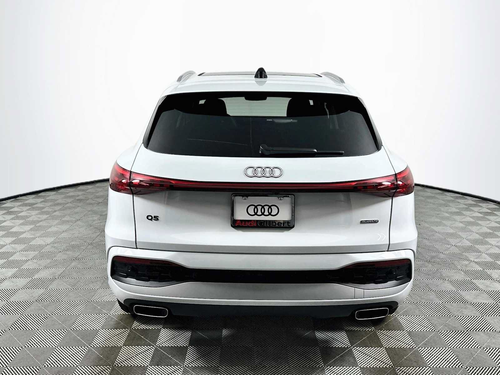 Certified 2025 Audi Q5 Premium w/ Premium Plus AWD/4WD image 6