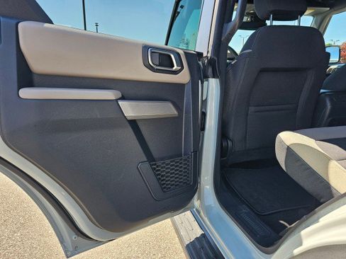 Used 2022 Ford Bronco Wildtrak AWD/4WD image 21