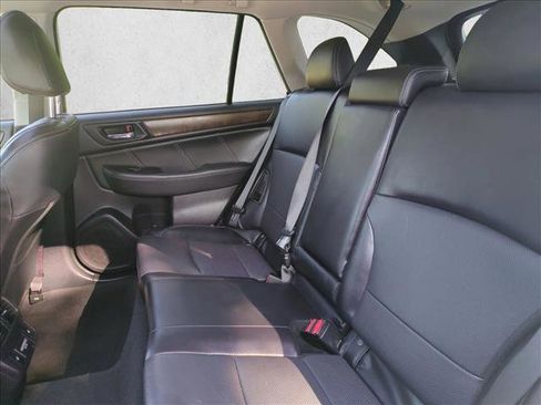 Used 2018 Subaru Outback 2.5i Limited AWD/4WD image 22