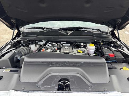 Used 2026 RAM 2500 Big Horn AWD/4WD image 30