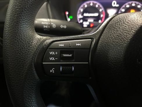 Used 2023 Honda Accord EX image 22
