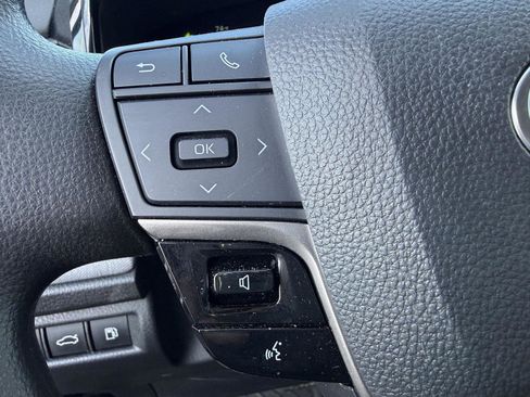 Certified 2025 Toyota Camry LE image 18