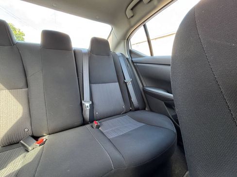 Used 2025 Nissan Sentra SV FWD image 35