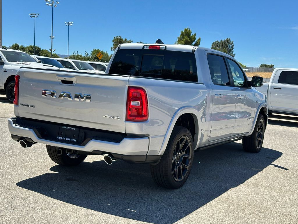 New 2026 RAM 1500 Laramie w/ Laramie Preferred Package AWD/4WD image 7