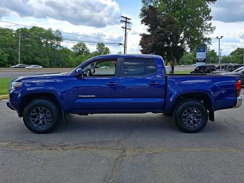 Used 2022 Toyota Tacoma SR5 AWD/4WD image 5