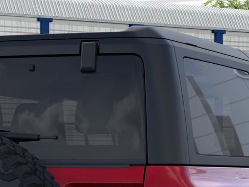 New 2026 Ford Bronco Badlands w/ Sasquatch Package AWD/4WD image 25