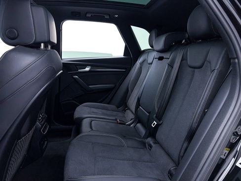 Used 2025 Audi SQ5 Premium Plus image 38