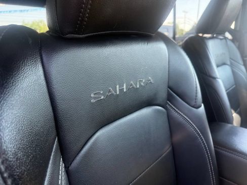 Certified 2019 Jeep Wrangler Unlimited Sahara AWD/4WD image 59