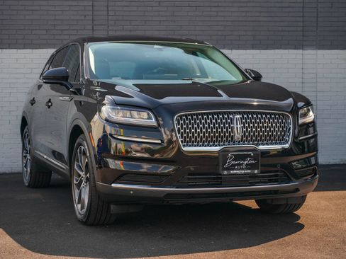 Used 2021 Lincoln Nautilus Reserve w/ Equipment Group 201A AWD/4WD image 3