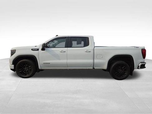 Used 2023 GMC Sierra 1500 Elevation w/ X31 Off-Road Package AWD/4WD image 9