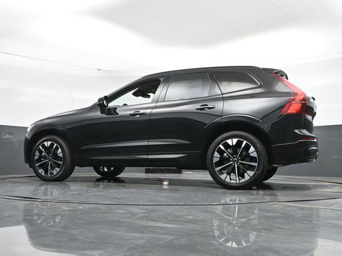New 2026 Volvo XC60 B5 Plus w/ Protection Package Premier AWD/4WD image 45